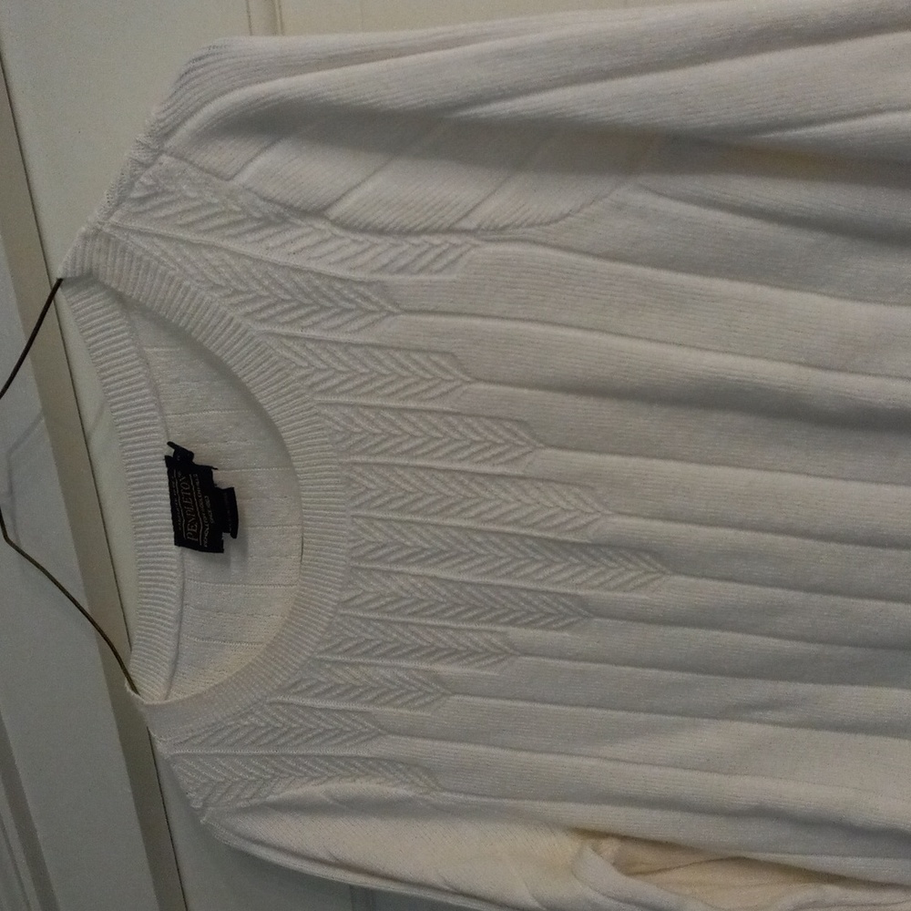 Pendleton linen and cotton blend sweater - Picture 7 of 10